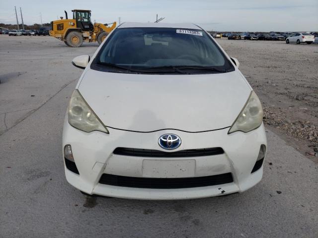 JTDKDTB31D1035586 - 2013 TOYOTA PRIUS C WHITE photo 5