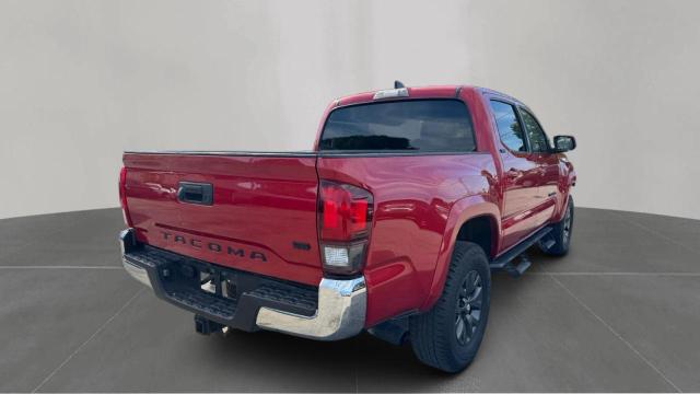 5TFAZ5CN3MX105398 - 2021 TOYOTA TACOMA DOUBLE CAB RED photo 4