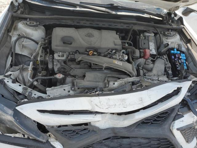 4T1G11AK5NU622008 - 2022 TOYOTA CAMRY SE WHITE photo 11