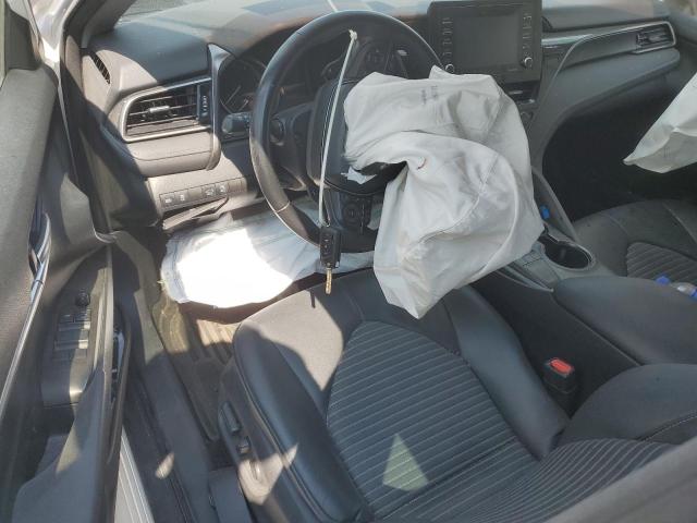 4T1G11AK5NU622008 - 2022 TOYOTA CAMRY SE WHITE photo 8