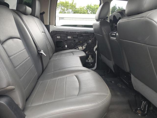 3C6UR5CL8JG149898 - 2018 RAM 2500 ST Ақ фото 10