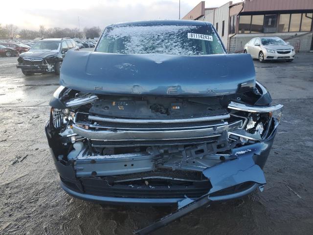 2FMGK5B80JBA16252 - 2018 FORD FLEX SE BLUE photo 5