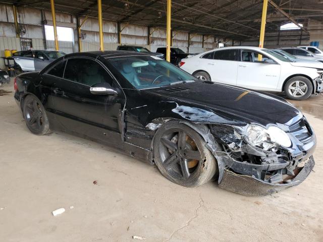 WDBSK75F23F042064 - 2003 MERCEDES-BENZ SL 500R Czarny zdjęcie 4