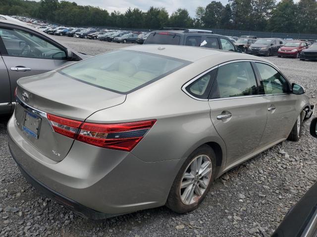 4T1BK1EB5FU164022 - 2015 TOYOTA AVALON XLE Золотий фото 3