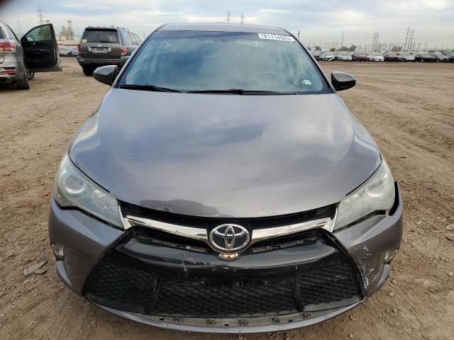 4T1BF1FK2GU505283 - 2016 TOYOTA CAMRY LE GRAY photo 5