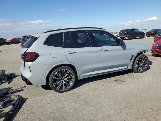 5UX83DP0XN9N05519 - 2022 BMW X3 M40I GRAY photo 3