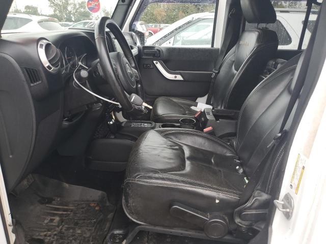 1C4BJWEG3DL526691 - 2013 JEEP WRANGLER U SAHARA WHITE photo 7