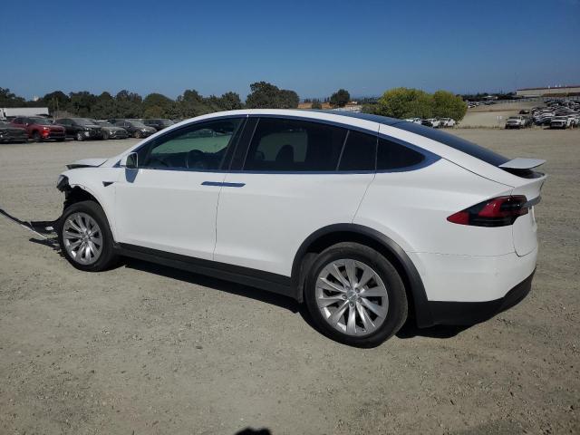5YJXCBE2XMF319604 - 2021 TESLA MODEL X Ақ фото 2