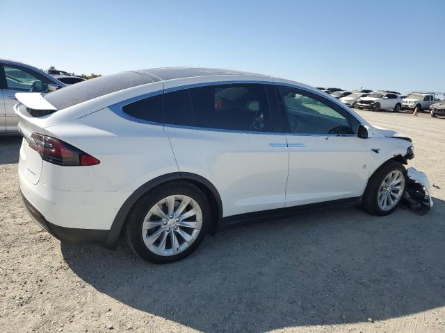 5YJXCBE2XMF319604 - 2021 TESLA MODEL X Ақ фото 3