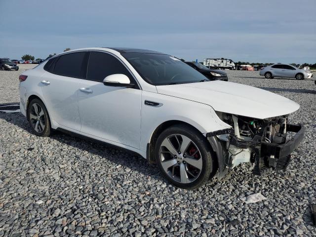 5XXGW4L21GG017545 - 2016 KIA OPTIMA SX WHITE photo 4