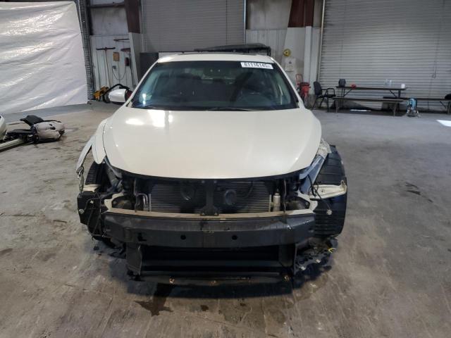 1N4AL3AP9GC264700 - 2016 NISSAN ALTIMA 2.5 WHITE photo 5