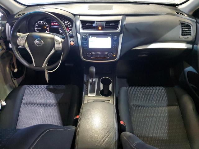 1N4AL3AP9GC264700 - 2016 NISSAN ALTIMA 2.5 WHITE photo 8