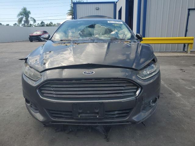 1FA6P0HD3F5115805 - 2015 FORD FUSION SE 灰色 照片 5