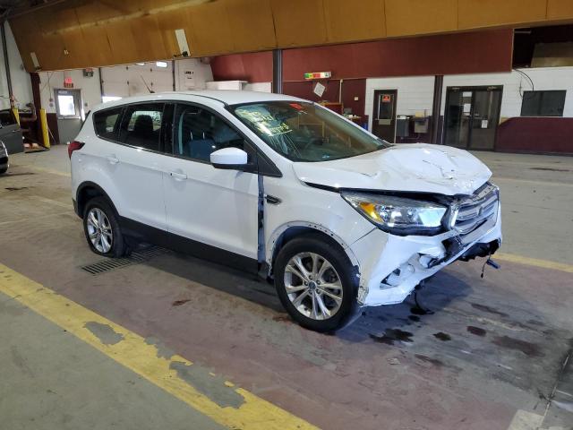 1FMCU0GD3KUB12941 - 2019 FORD ESCAPE SE Ақ фото 4