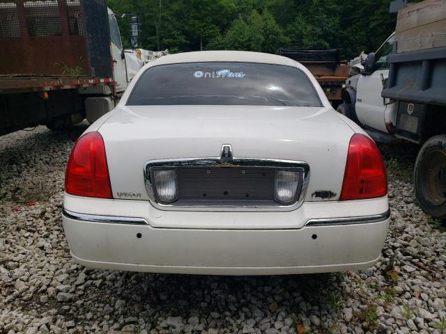 2L1FM88W98X659548 - 2008 LINCOLN TOWN CAR EXECUTIVE WHITE photo 6