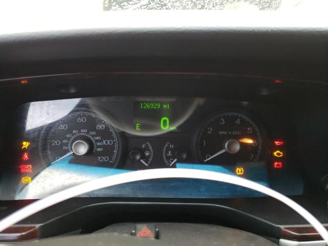 2L1FM88W98X659548 - 2008 LINCOLN TOWN CAR EXECUTIVE WHITE photo 9