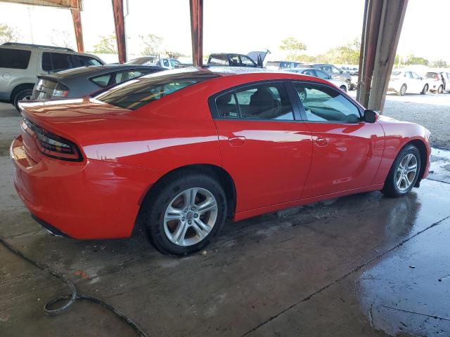 2C3CDXBG0NH261236 - 2022 DODGE CHARGER SXT RED photo 3
