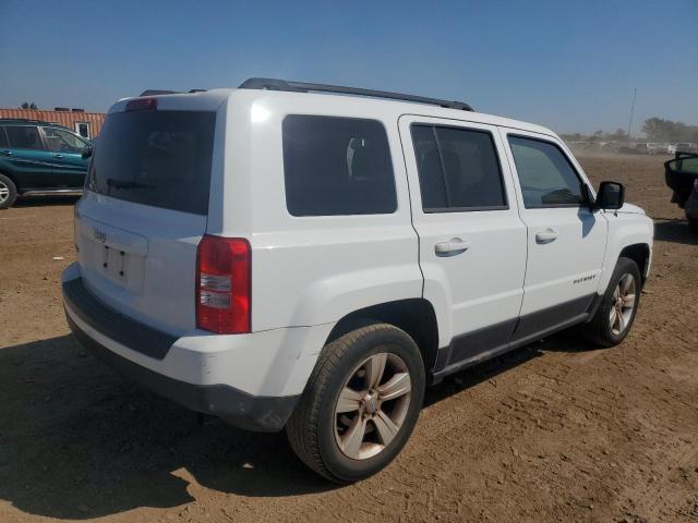 1C4NJRBB0ED689561 - 2014 JEEP PATRIOT SPORT WHITE photo 3