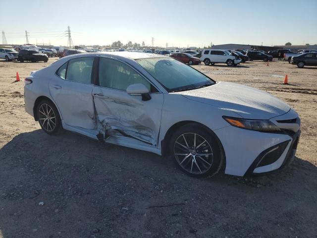 4T1T11AK6RU213911 - 2024 TOYOTA CAMRY SE NIGHT SHADE WHITE photo 4