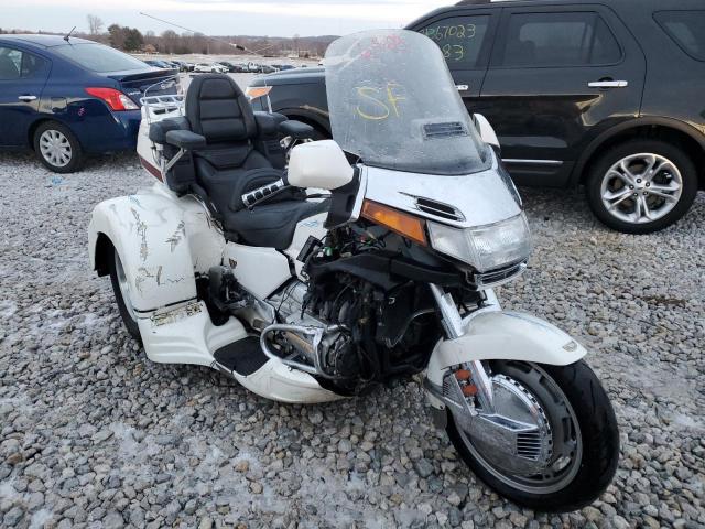 1HFSC2244SA700263 - 1995 HONDA GL1500 SE12 WHITE photo 1