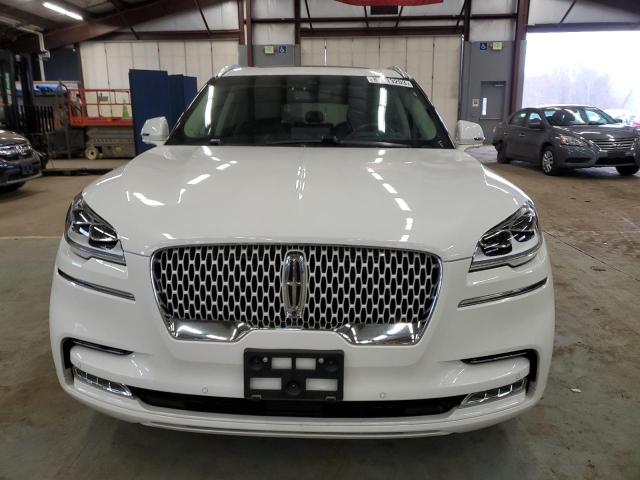 5LM5J7XC3MGL00178 - 2021 LINCOLN AVIATOR RESERVE WHITE photo 5