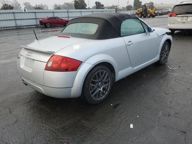 TRUTC28N121030210 - 2002 AUDI TT SILVER photo 3