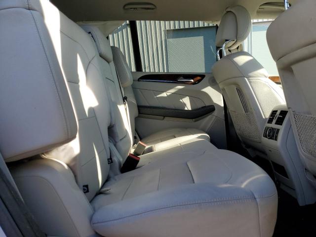 4JGDF6EE3FA564134 - 2015 MERCEDES-BENZ GL 450 4MATIC SILVER photo 11