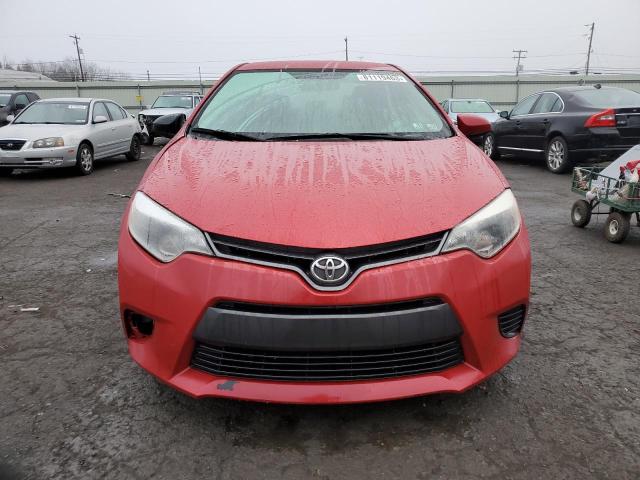 2T1BURHE3FC449107 - 2015 TOYOTA COROLLA L RED photo 5