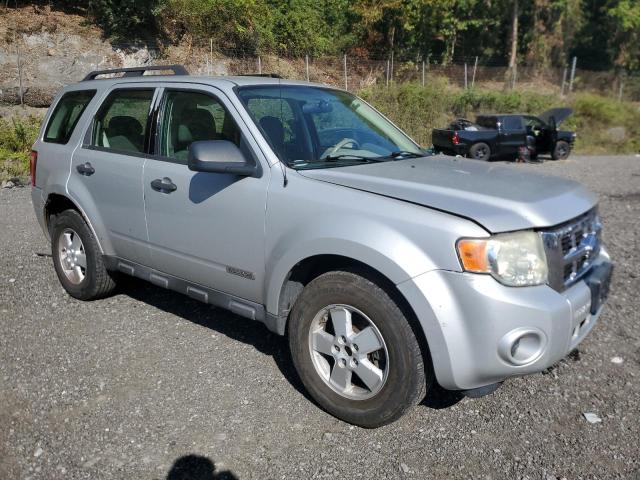 1FMCU92Z38KA13404 - 2008 FORD ESCAPE XLS SILVER photo 4