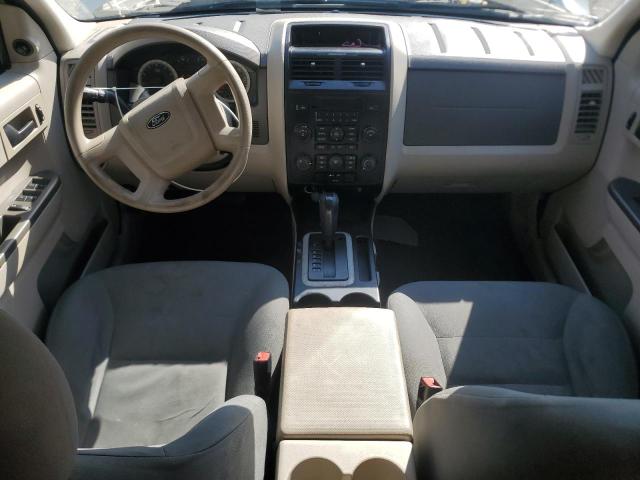 1FMCU92Z38KA13404 - 2008 FORD ESCAPE XLS SILVER photo 8