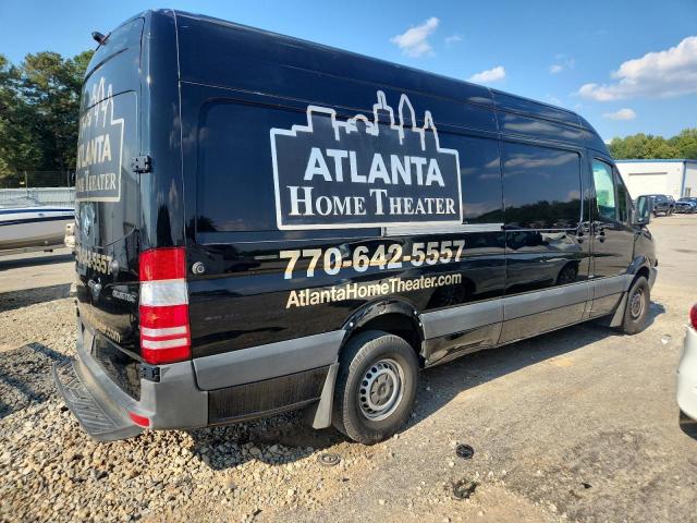 WD3PE8CC1B5601146 - 2011 MERCEDES-BENZ SPRINTER 2500 BLACK photo 3