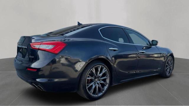 ZAM57YTL0K1319168 - 2019 MASERATI GHIBLI S 黑色 照片 4