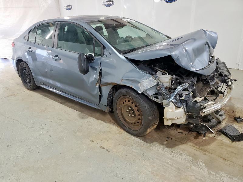 5YFEPMAEXMP169683 - 2021 TOYOTA COROLLA LE 蓝色 照片 4