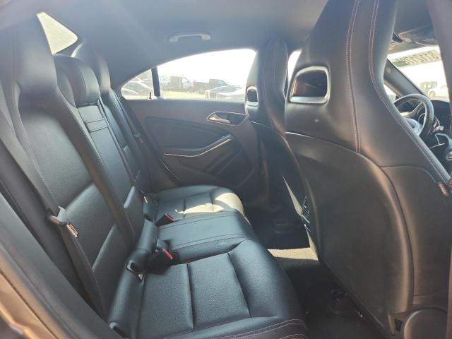WDDSJ4EB8JN525096 - 2018 MERCEDES-BENZ CLA 250 GRAY photo 10