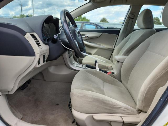 5YFBU4EE3DP086635 - 2013 TOYOTA COROLLA BASE WHITE photo 7