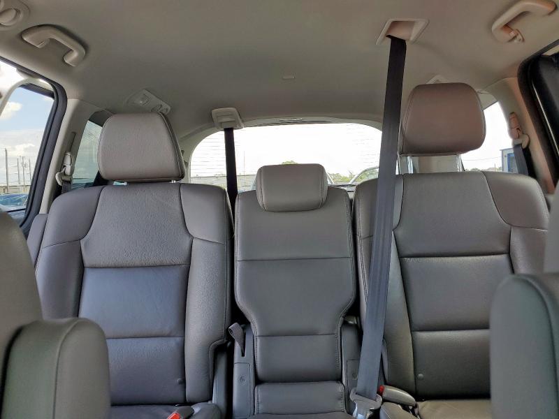 5FNRL5H62GB051631 - 2016 HONDA ODYSSEY EXL WHITE photo 10