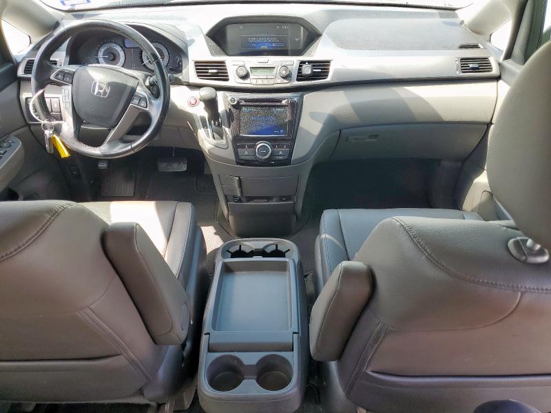 5FNRL5H62GB051631 - 2016 HONDA ODYSSEY EXL WHITE photo 8