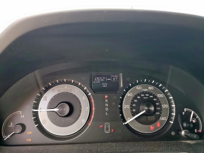 5FNRL5H62GB051631 - 2016 HONDA ODYSSEY EXL WHITE photo 9