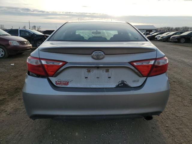 4T1BF1FK6GU239220 - 2016 TOYOTA CAMRY LE SILVER photo 6