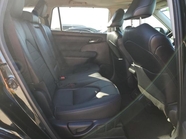 5TDGZRAH6NS559425 - 2022 TOYOTA HIGHLANDER XLE BLACK photo 10
