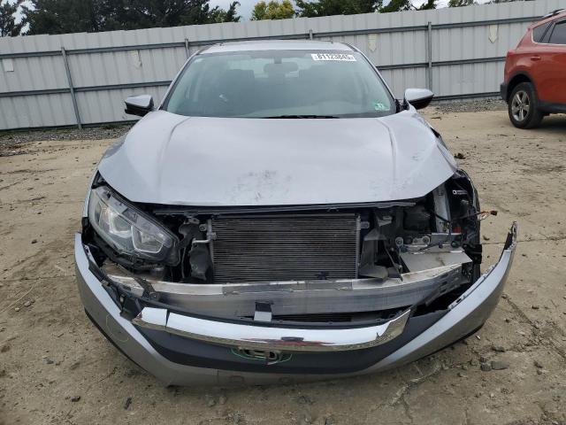 2HGFC2F77JH584476 - 2018 HONDA CIVIC EX SILVER photo 5
