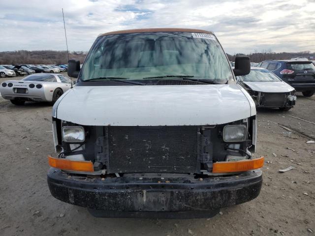 1GCGG29V361131446 - 2006 CHEVROLET EXPRESS G2 WHITE photo 5