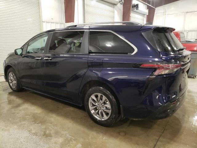 5TDYSKFC1PS108080 - 2023 TOYOTA SIENNA XLE BLUE photo 2