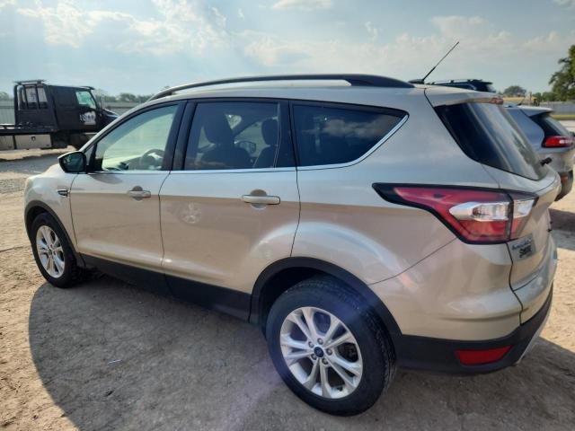 1FMCU0GD7JUA41967 - 2018 FORD ESCAPE SE GOLD photo 2
