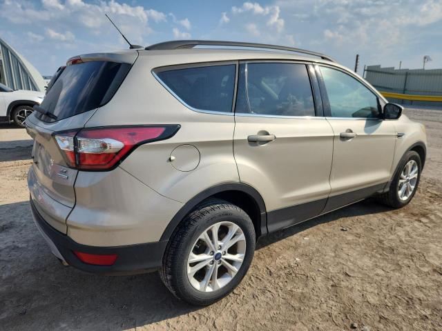 1FMCU0GD7JUA41967 - 2018 FORD ESCAPE SE GOLD photo 3