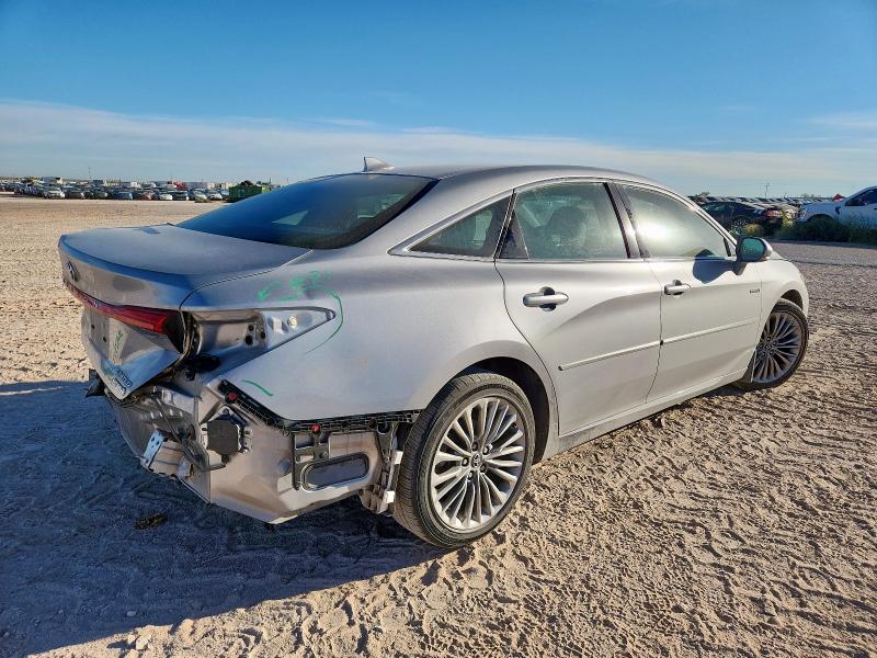 4T1B21FB5KU007518 - 2019 TOYOTA AVALON XLE 银色 照片 3