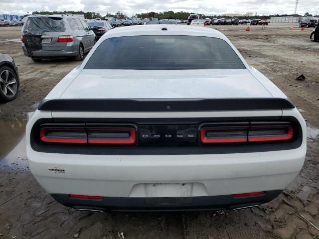 2C3CDZAG4JH153273 - 2018 DODGE CHALLENGER SXT WHITE photo 6