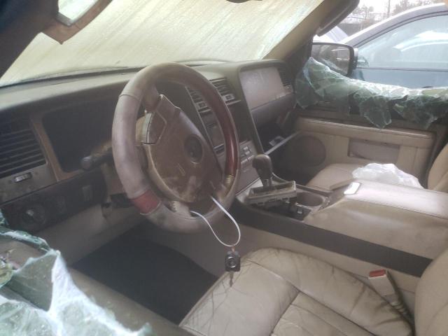 5LMFU28R24LJ27763 - 2004 LINCOLN NAVIGATOR ვერცხლისფერი ფოტო 8