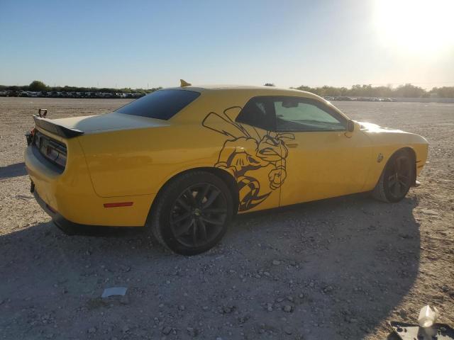 2C3CDZFJ1KH546430 - 2019 DODGE CHALLENGER R/T SCAT PACK YELLOW photo 3