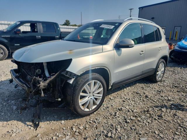 2011 VOLKSWAGEN TIGUAN S, 